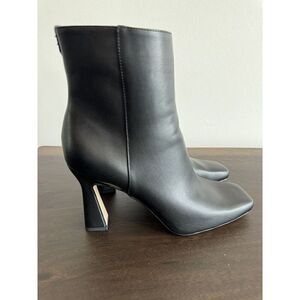 New Sam Edelman Women’s Emma Boots Booties faux Leather Square Toe 9.5 Shoes